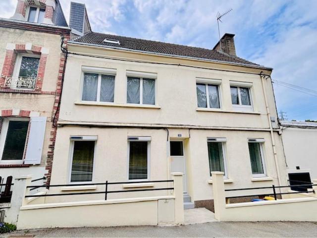 Duplex Parapluies De Cherbourg Netflix Parking Dış mekan fotoğraf
