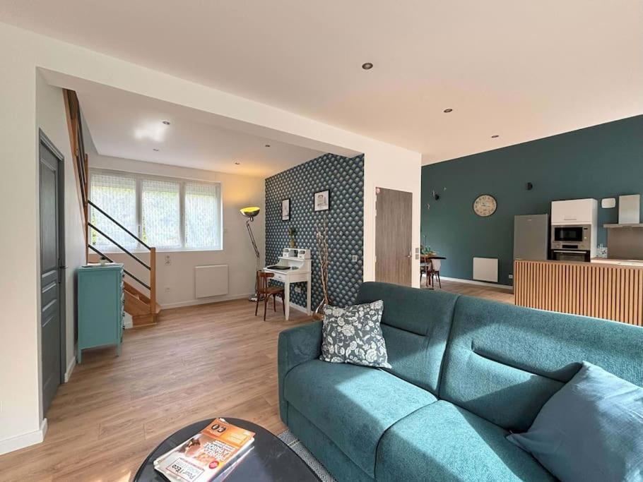 Duplex Parapluies De Cherbourg Netflix Parking Dış mekan fotoğraf