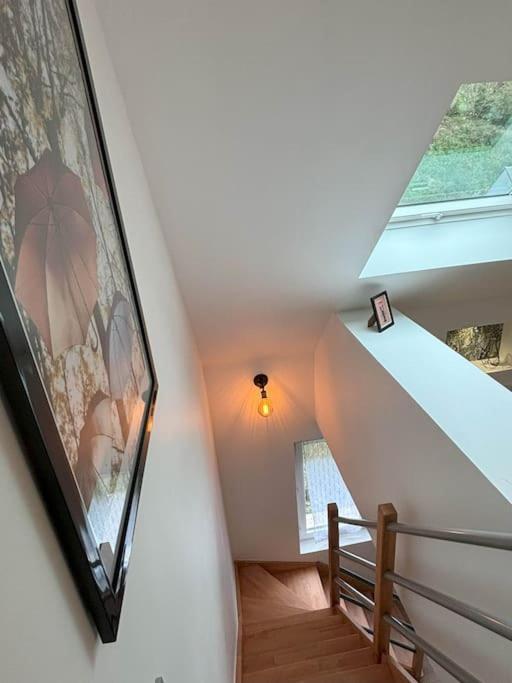 Duplex Parapluies De Cherbourg Netflix Parking Dış mekan fotoğraf
